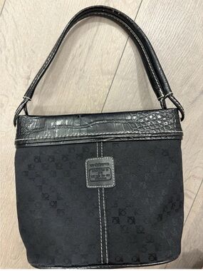 Liz Claiborne Vtg Small Black Handbag Logo